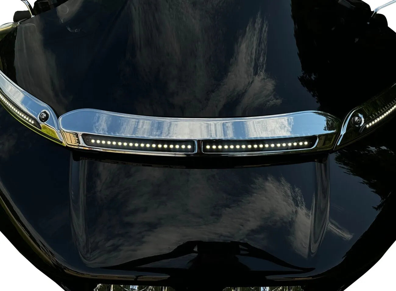 Custom Dynamics Windshield Trim - Chrome/white Leds