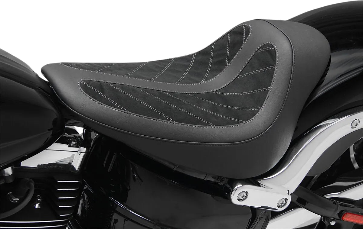 Mustang Kodlin Signature Solo Seat