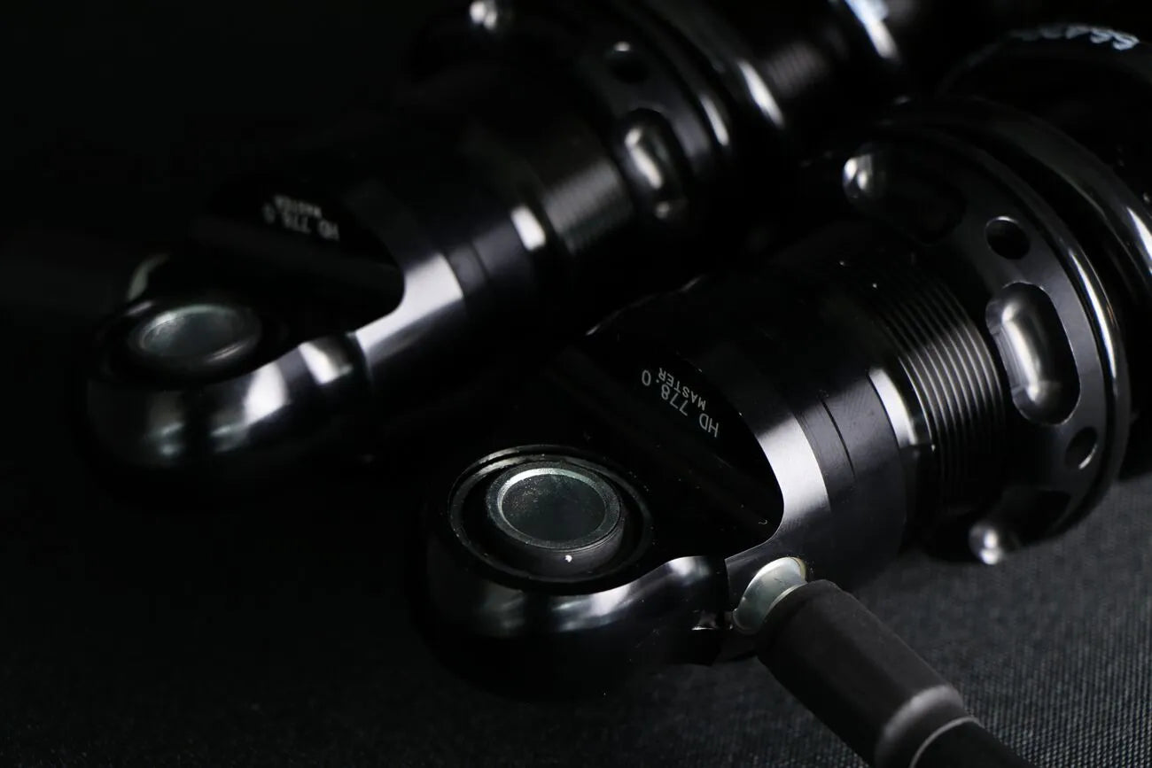 Ohlins Stx36 Blackline Shock Absorbers For Harley Touring