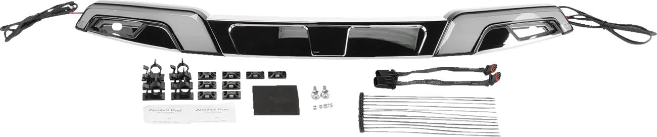 Kuryakyn Tracer Windshield Trim