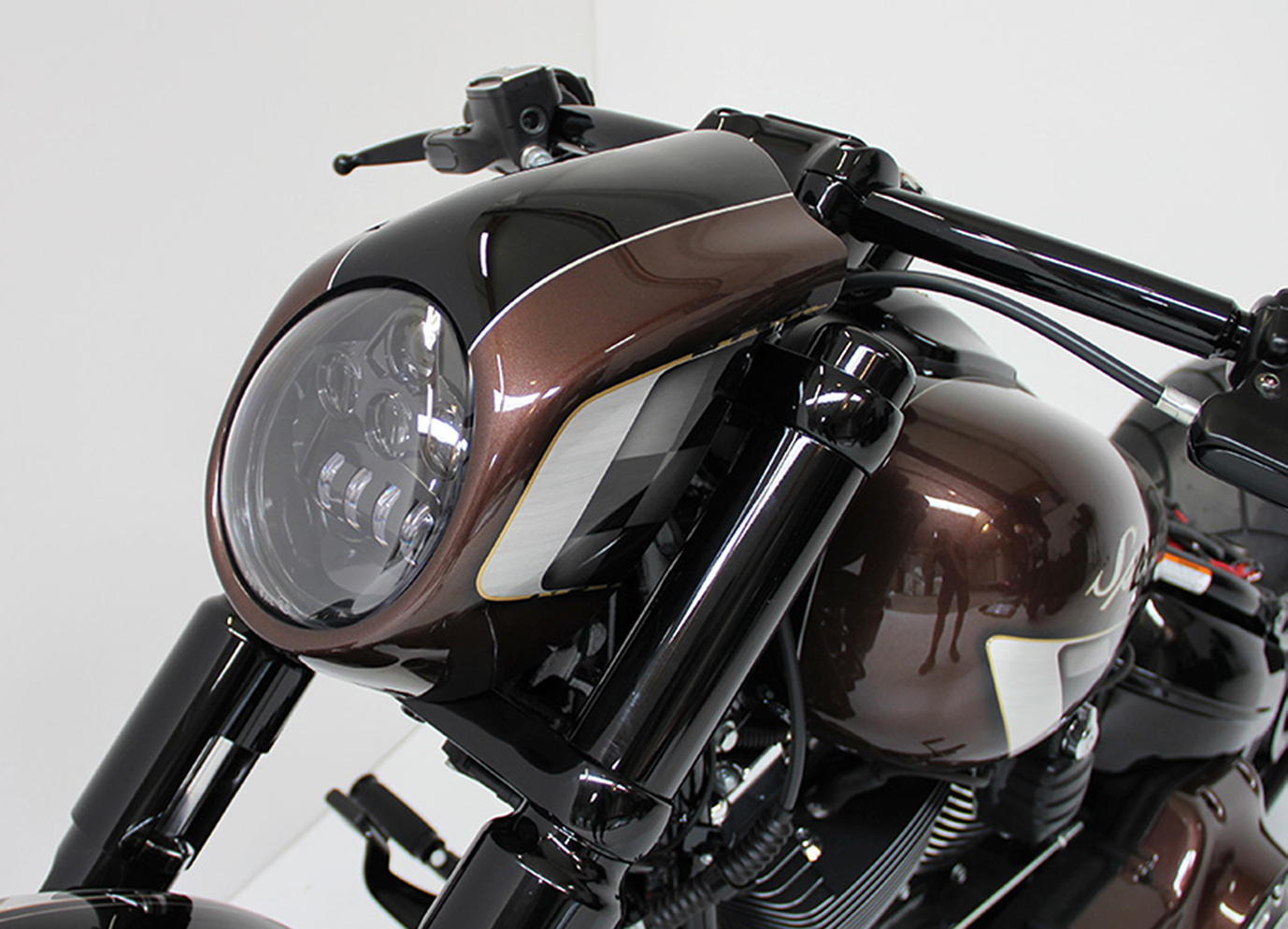 Cult-Werk Breakout Headlight Mask – Windshield