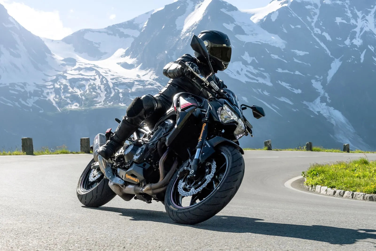 Continental Contiroad Tire 120/70zr17 Front