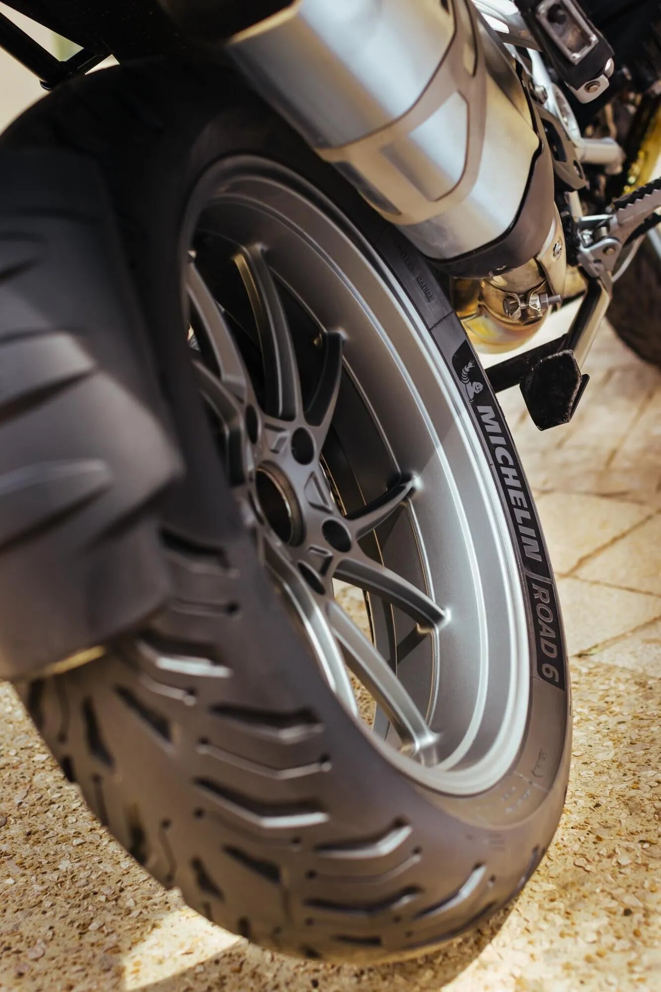 Michelin Road 6 Tire 190/55zr17 Rear