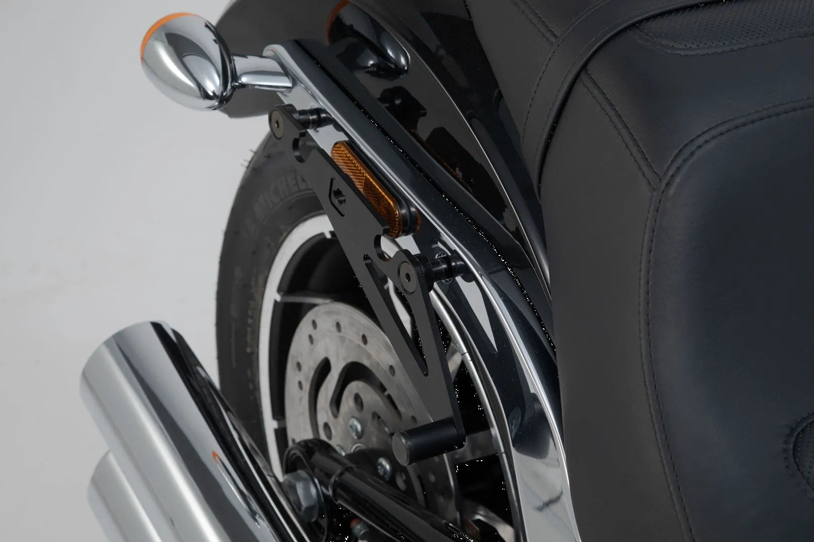 Sw-motech Slh Side Carrier For Harley-davidson