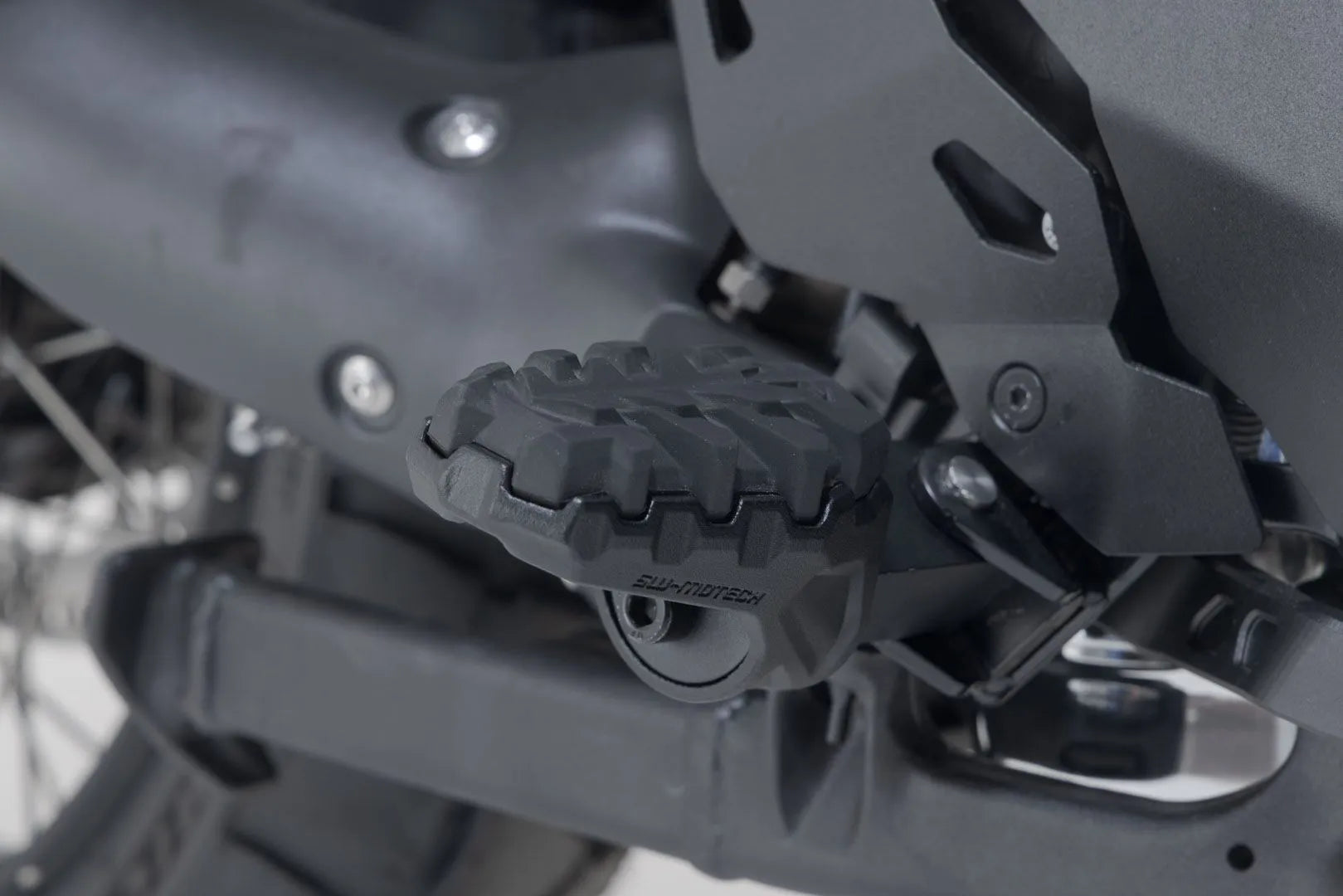 Sw-motech Evo Footrest Kit: Adjustable Comfort