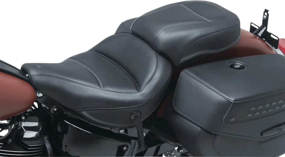 Mustang Max Profile Touring Seat