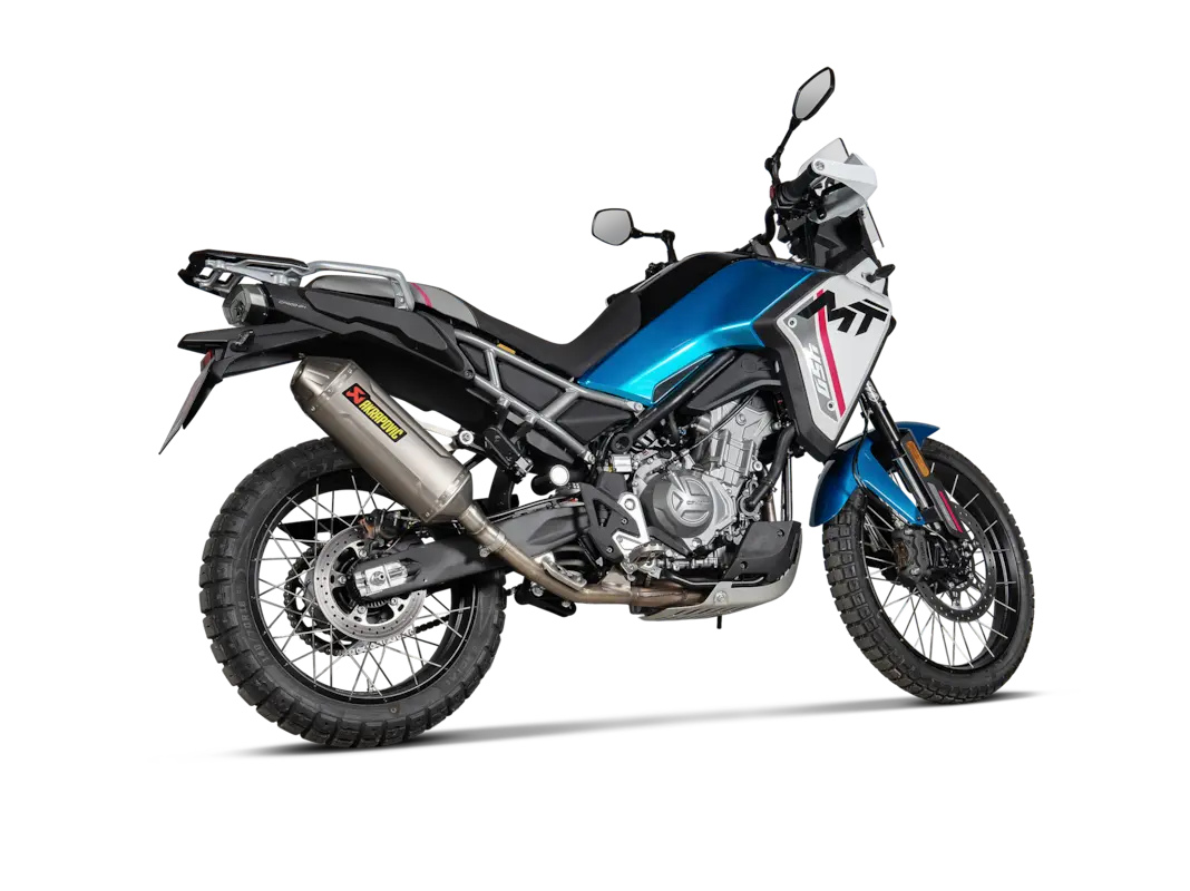 Akrapovic Slip-on Lyddæmper Street - Titanium/Rustfrit stål - ECE Godkendt