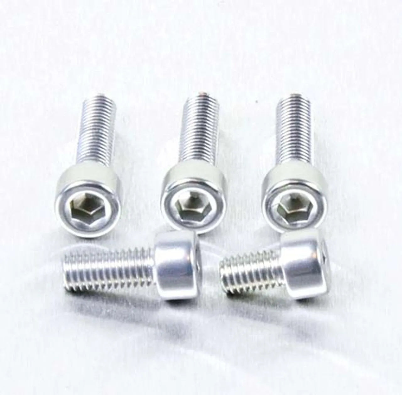 Pro Bolt Aluminium Fuel Cap Kit Silver