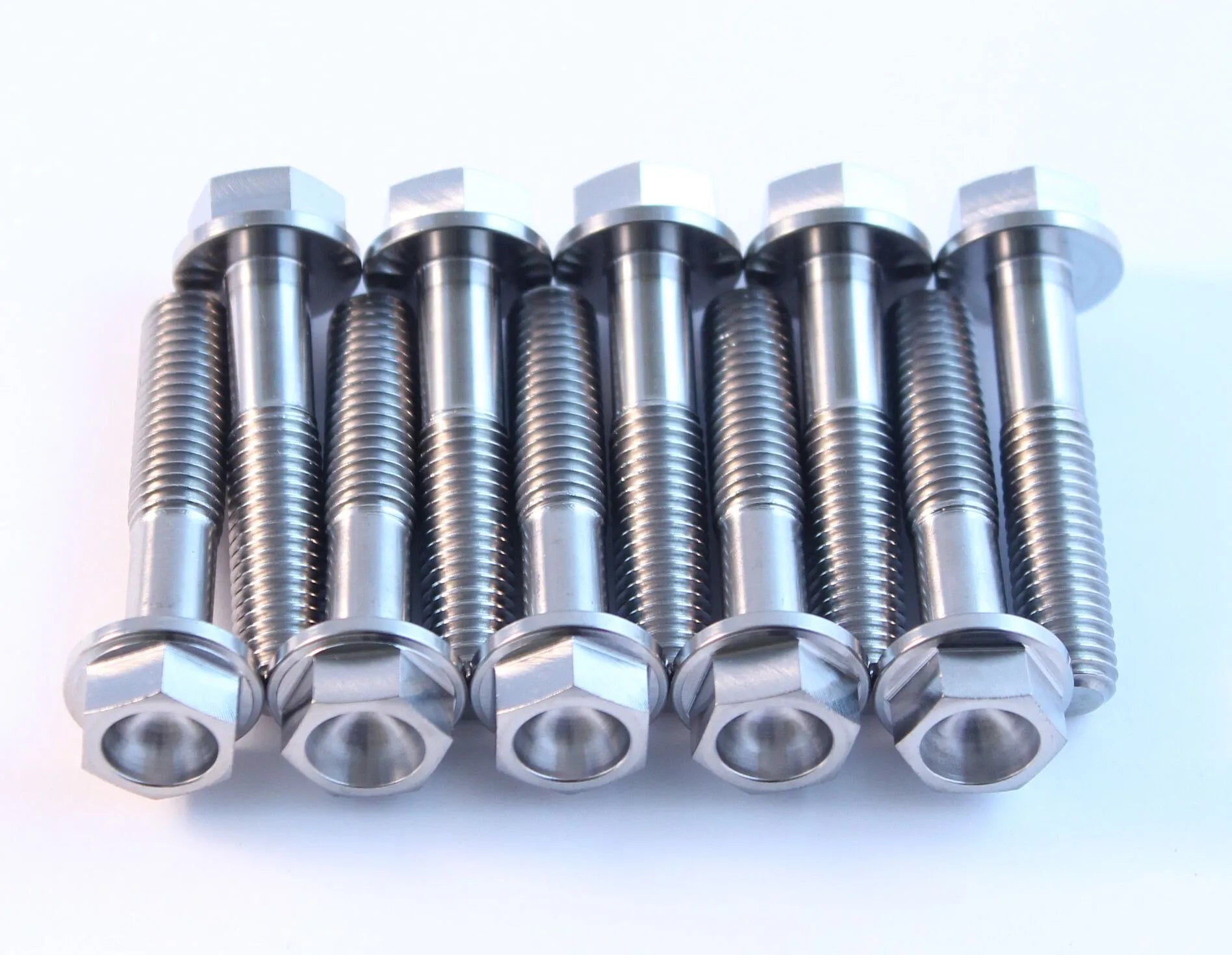 Scar Titanium Screws M8 X 35, 2-pack