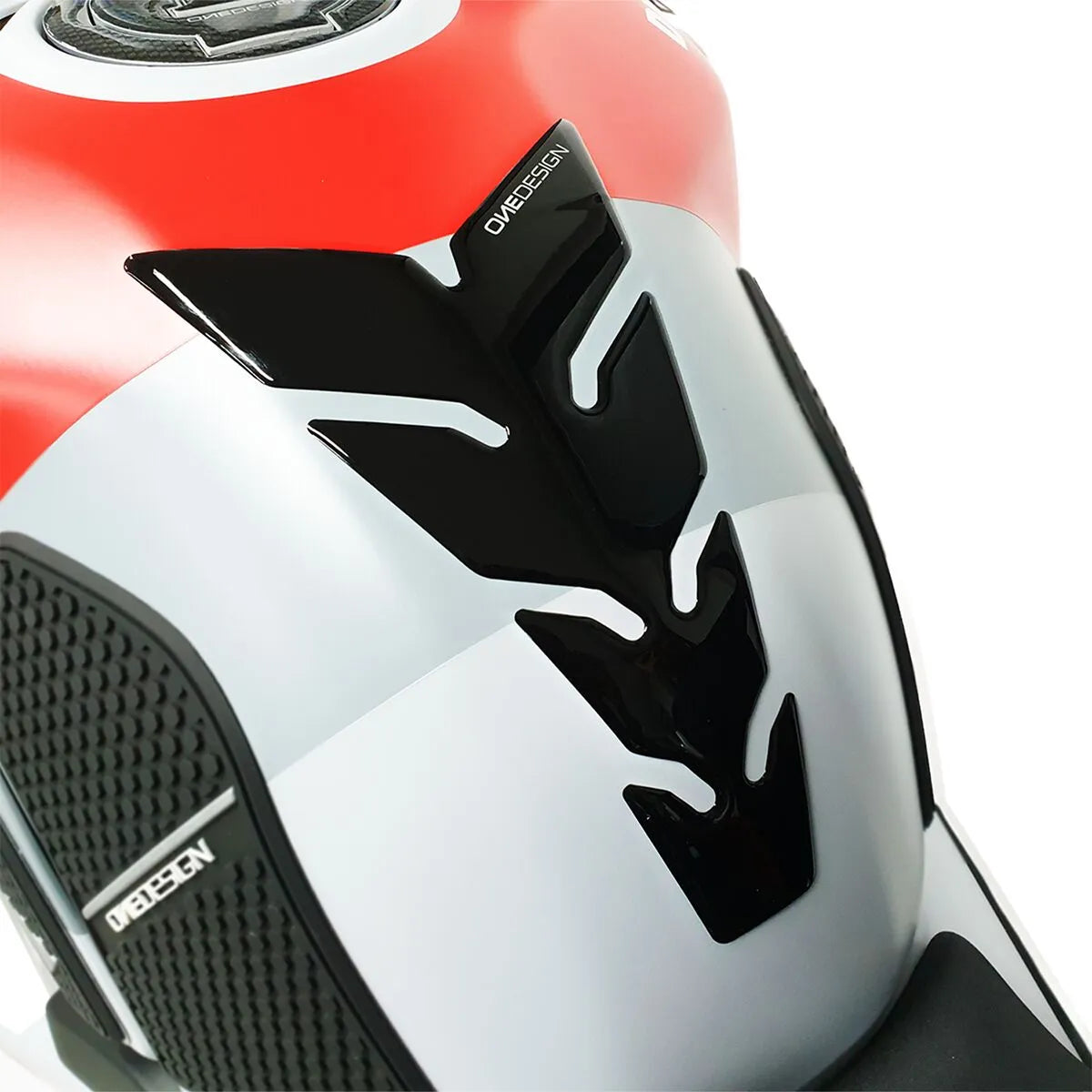 Onedesign Resin/soft Touch Tank Pad - Universal Fit