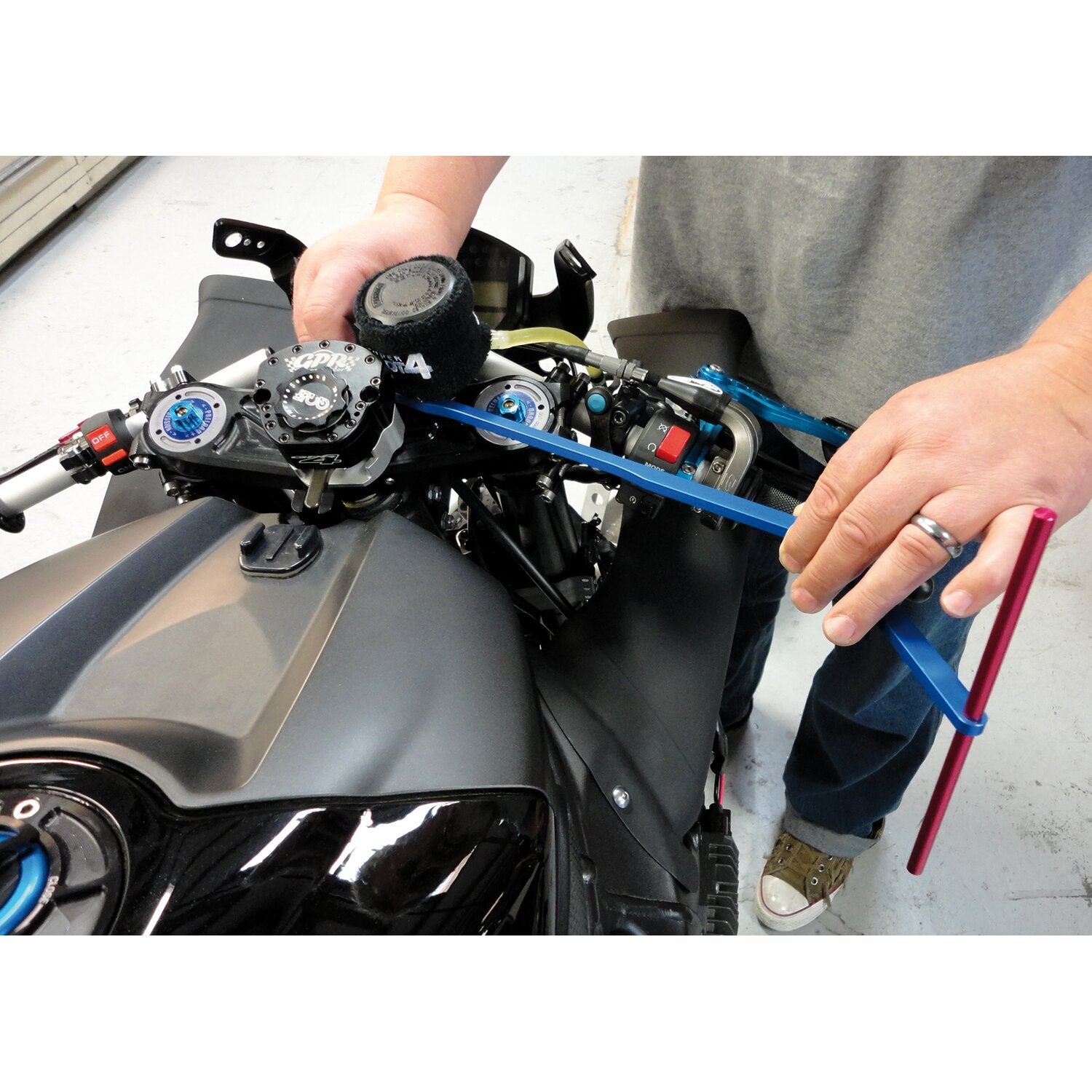 Motion Pro handlebar alignment tool for clip-ons