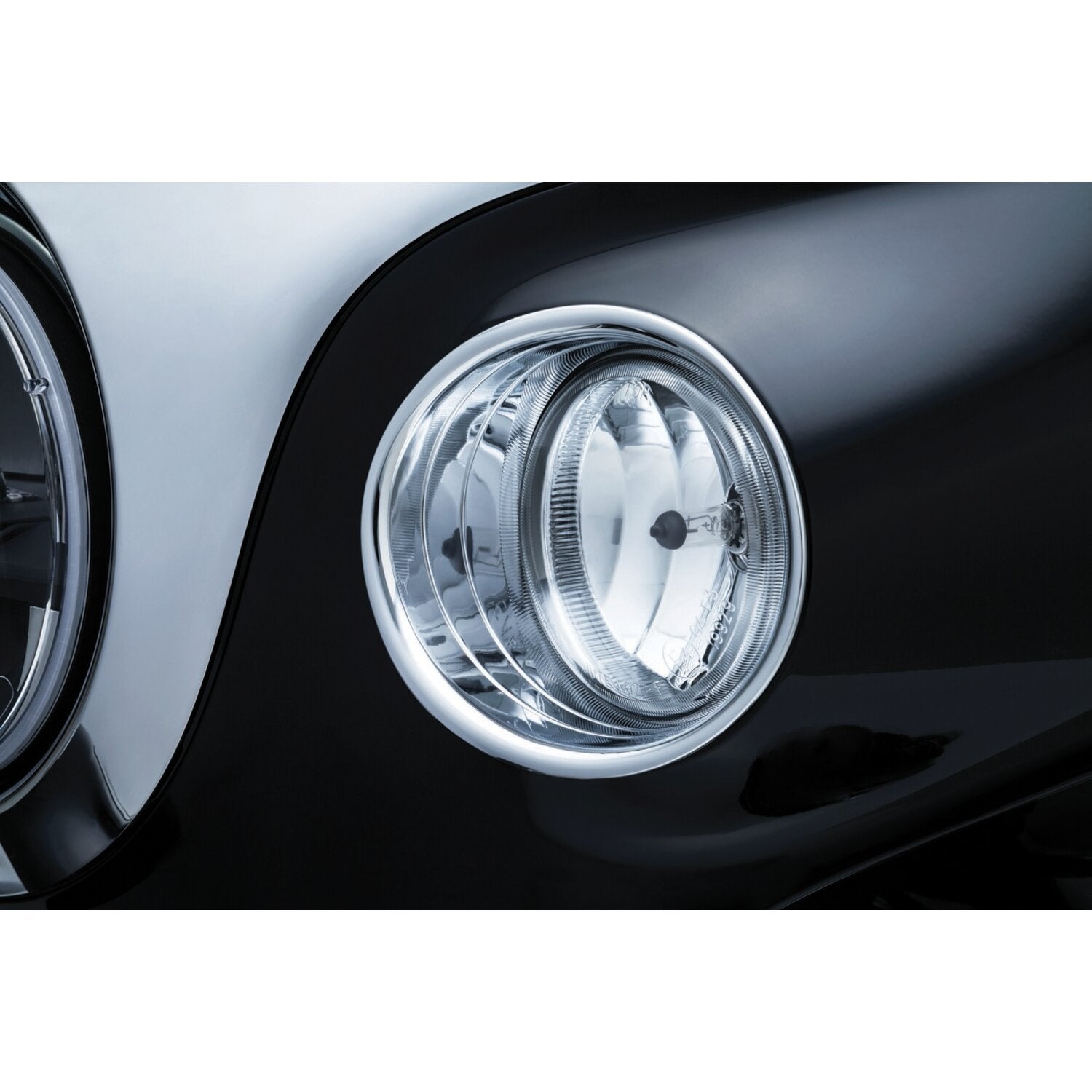 Kuryakyn Driving light bezels
