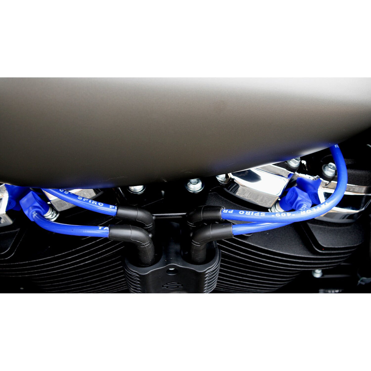 Taylor 409 Pro-Race spark plug wire set - Blue