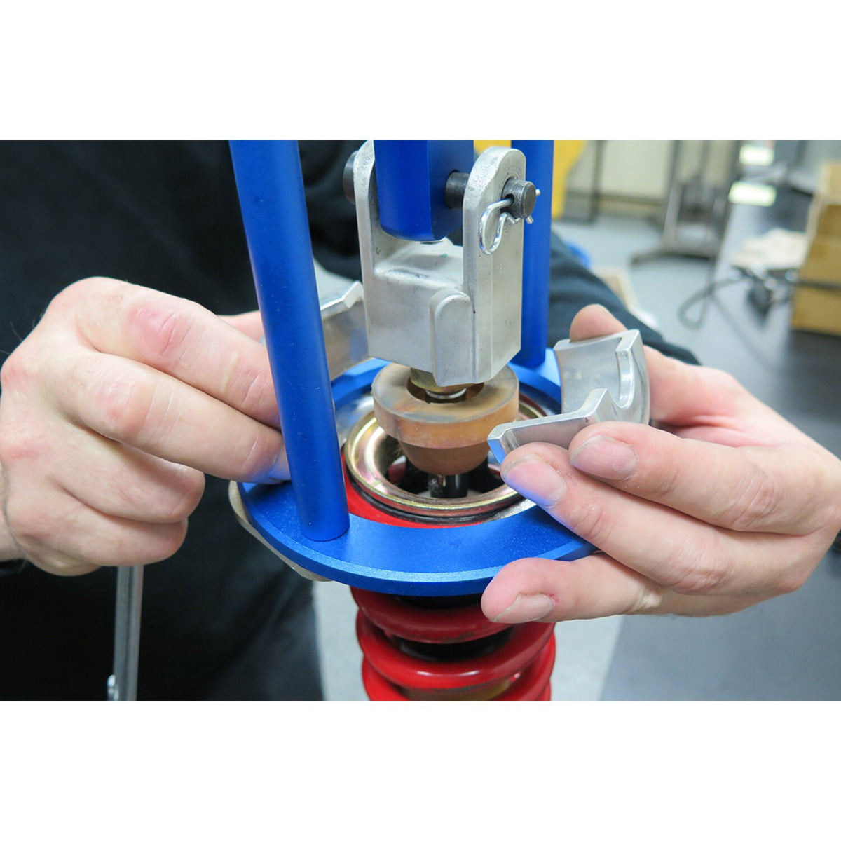 Motion Pro shock spring compressor