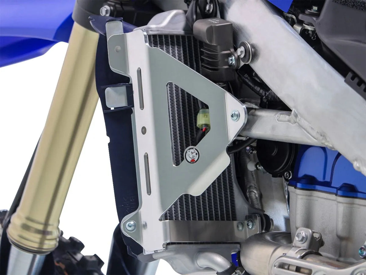AXP Racing Radiator Guard Kit - Silver - AX1718