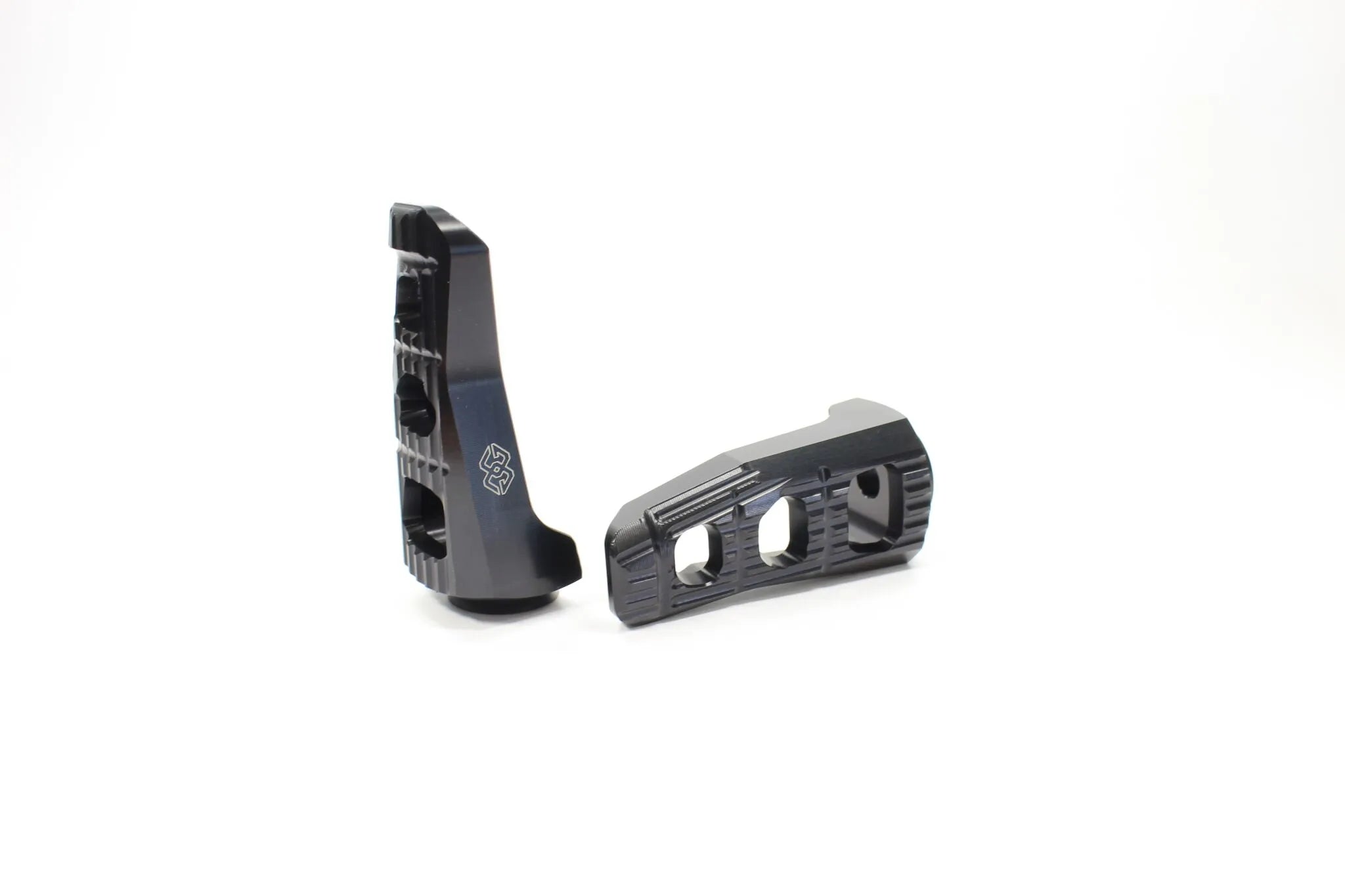 Gilles Tooling Footrest Kit - Passenger, Black