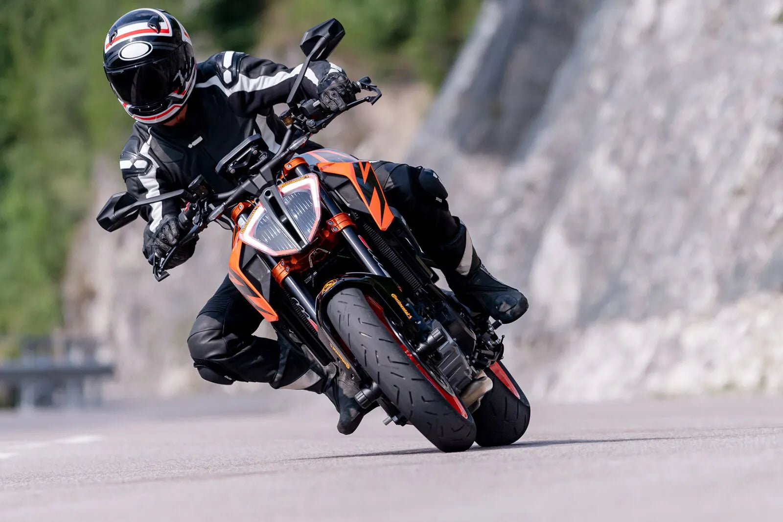 Continental Contisportattack 4 Tire For Sport Bikes