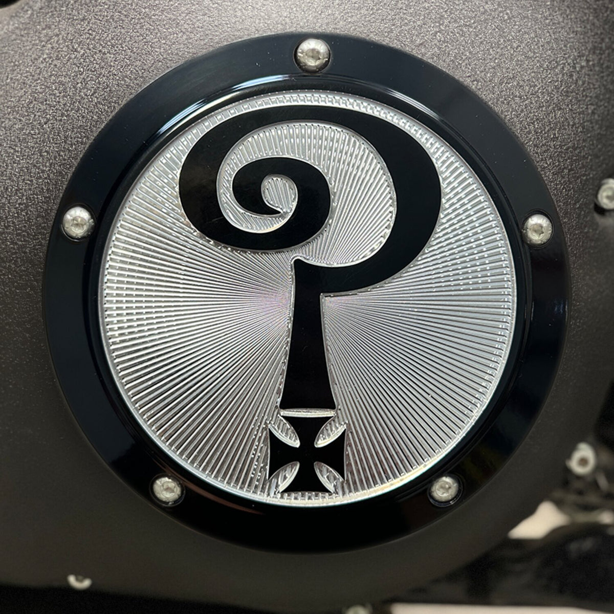 Indian Larry Motorcycles Indian Larry 'Question Mark' derby cover - Gloss black/clear