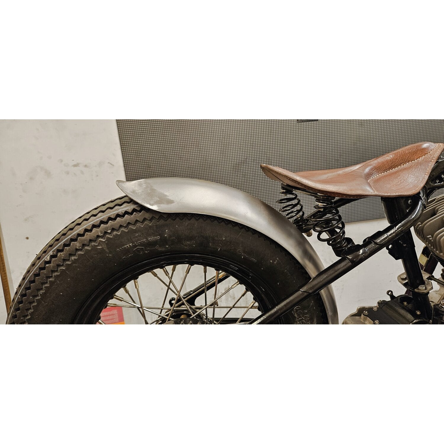 Penz rear Ducktail fender - 140mm wide / 360mm radius