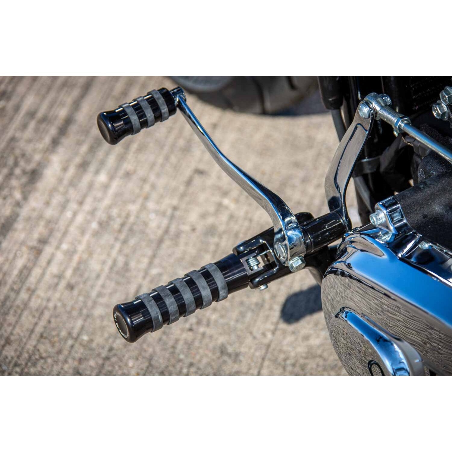Rick's Motorcycles rider foot pegs O-ring style - Black