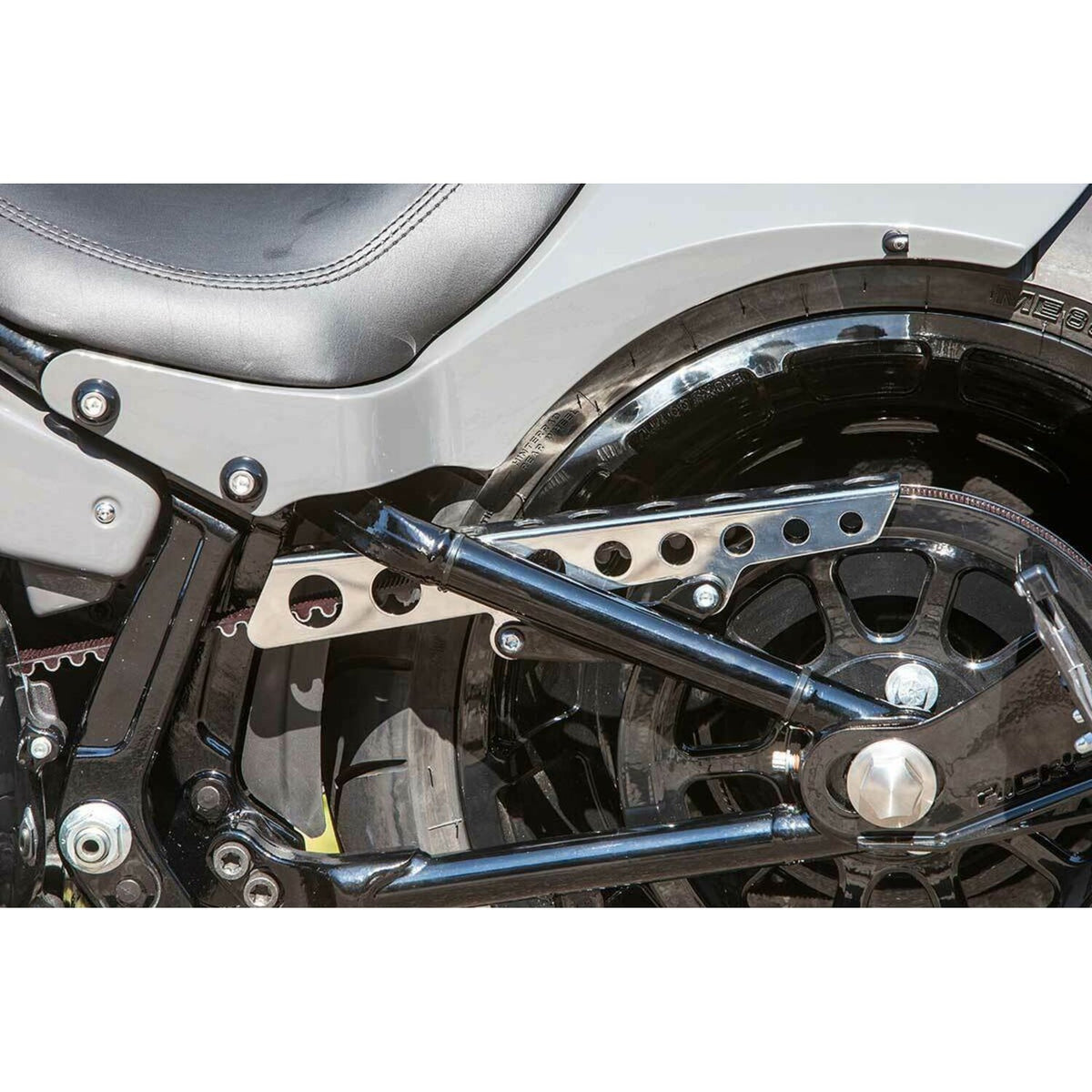 Rick's Motorcycles belt guard Round holes - Polished