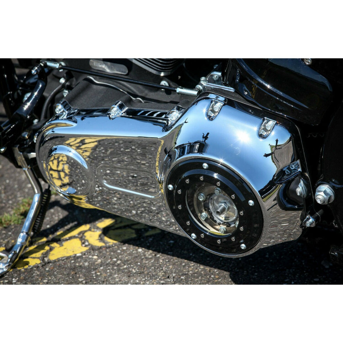 Rick's Motorcycles derby cover 'Porthole' - Gloss black