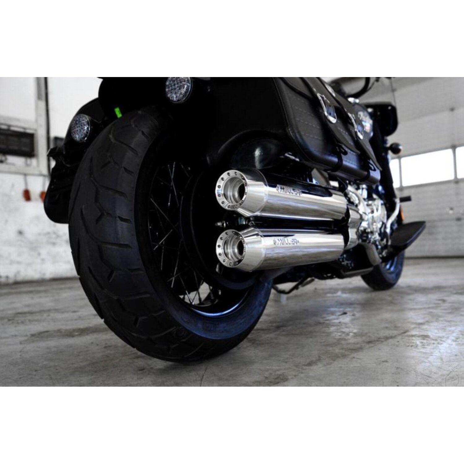 Miller Exhaust Miller Omaha II Slip-Ons pol - Endcap Tapered pol