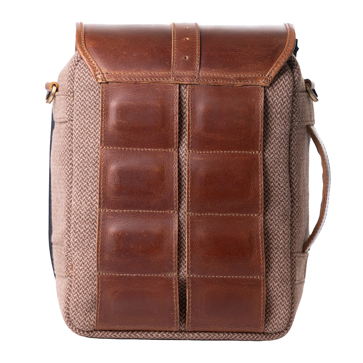 Trip Machine x DGR Cartographer tank bag cognac
