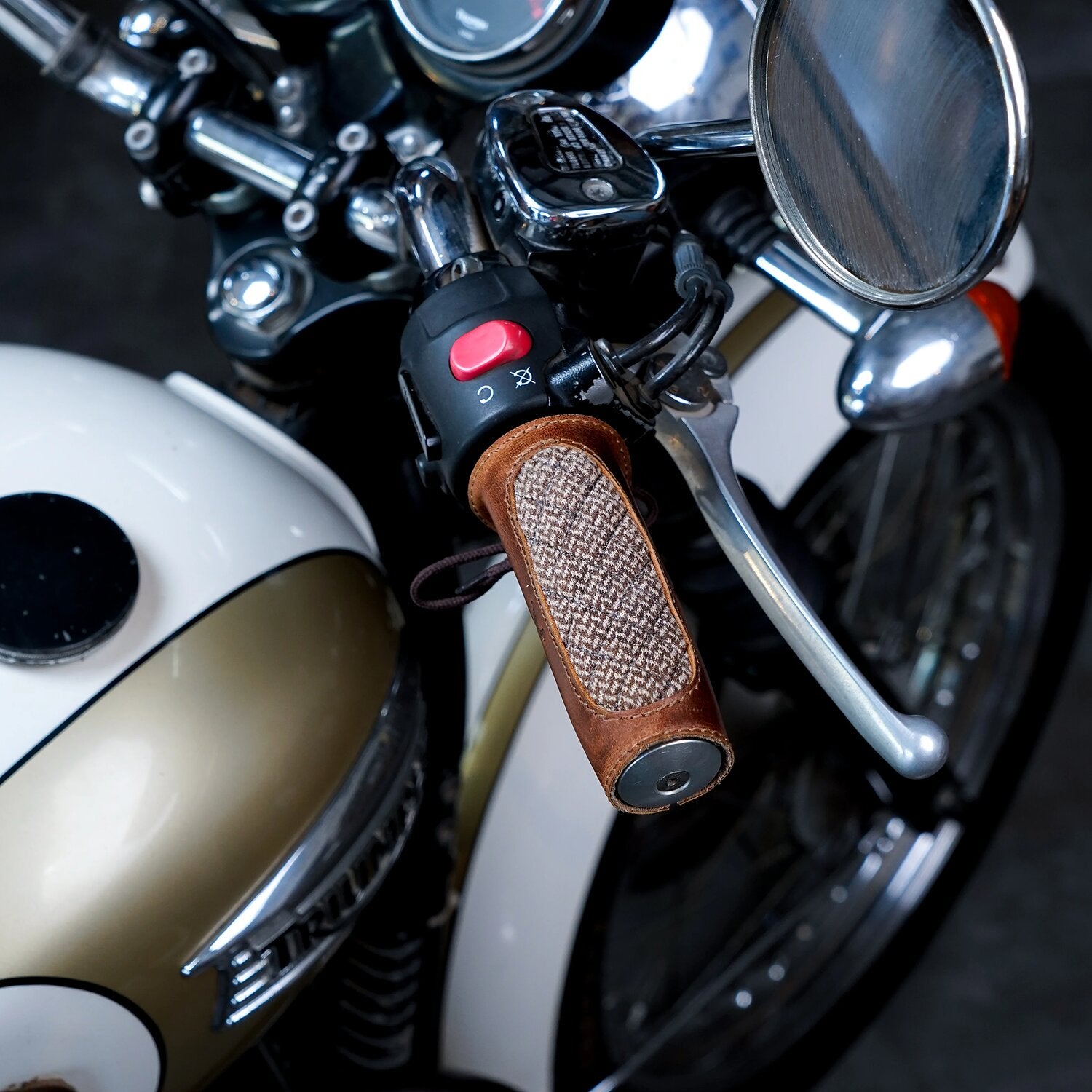 Trip Machine x DGR Haberdash Grips 12cm cognac