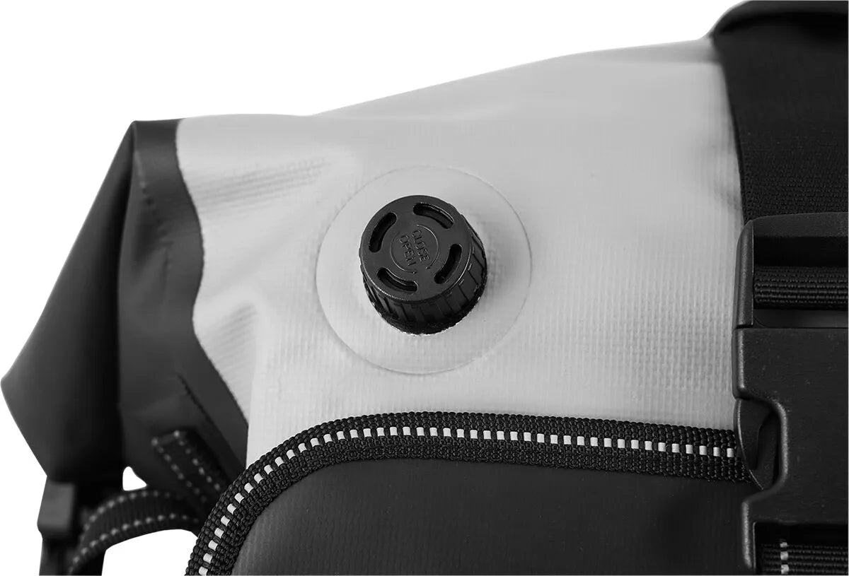 Nelson Rigg Hurricane Backpack 30L