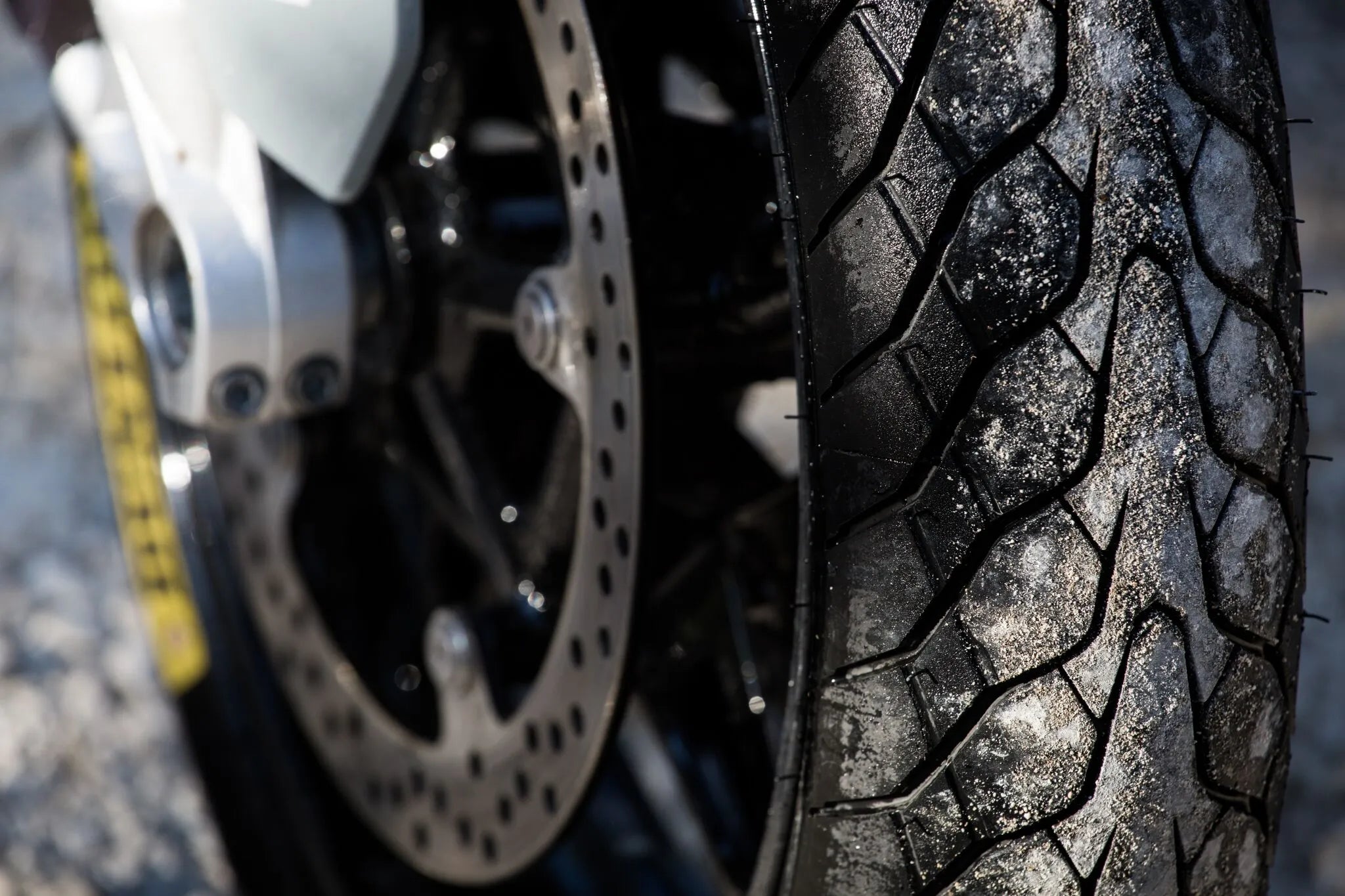 Dunlop Mutant Tire 180/55zr17 Rear