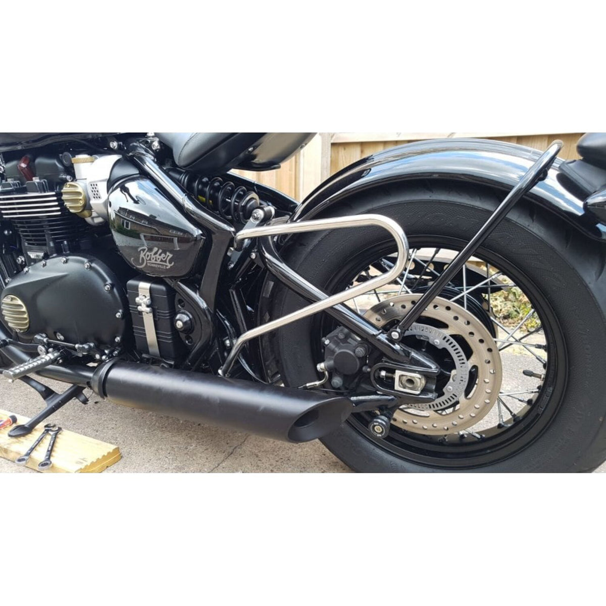 Motone Triumph saddlebag support - Polished stainless