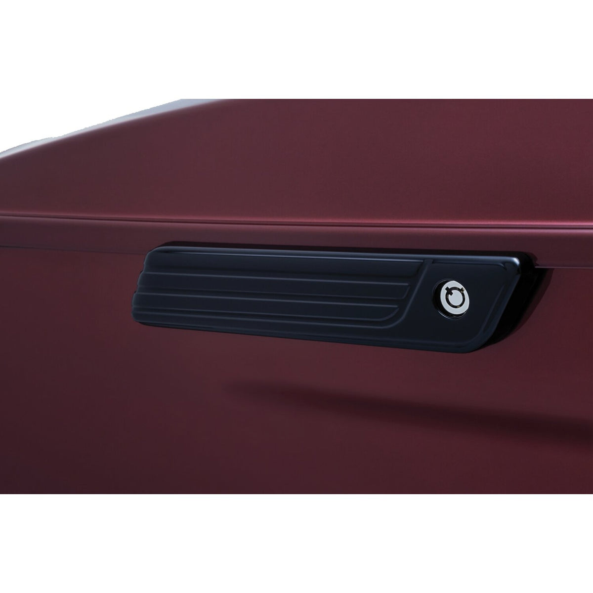 Kuryakyn Tri-line saddlebag hinge covers