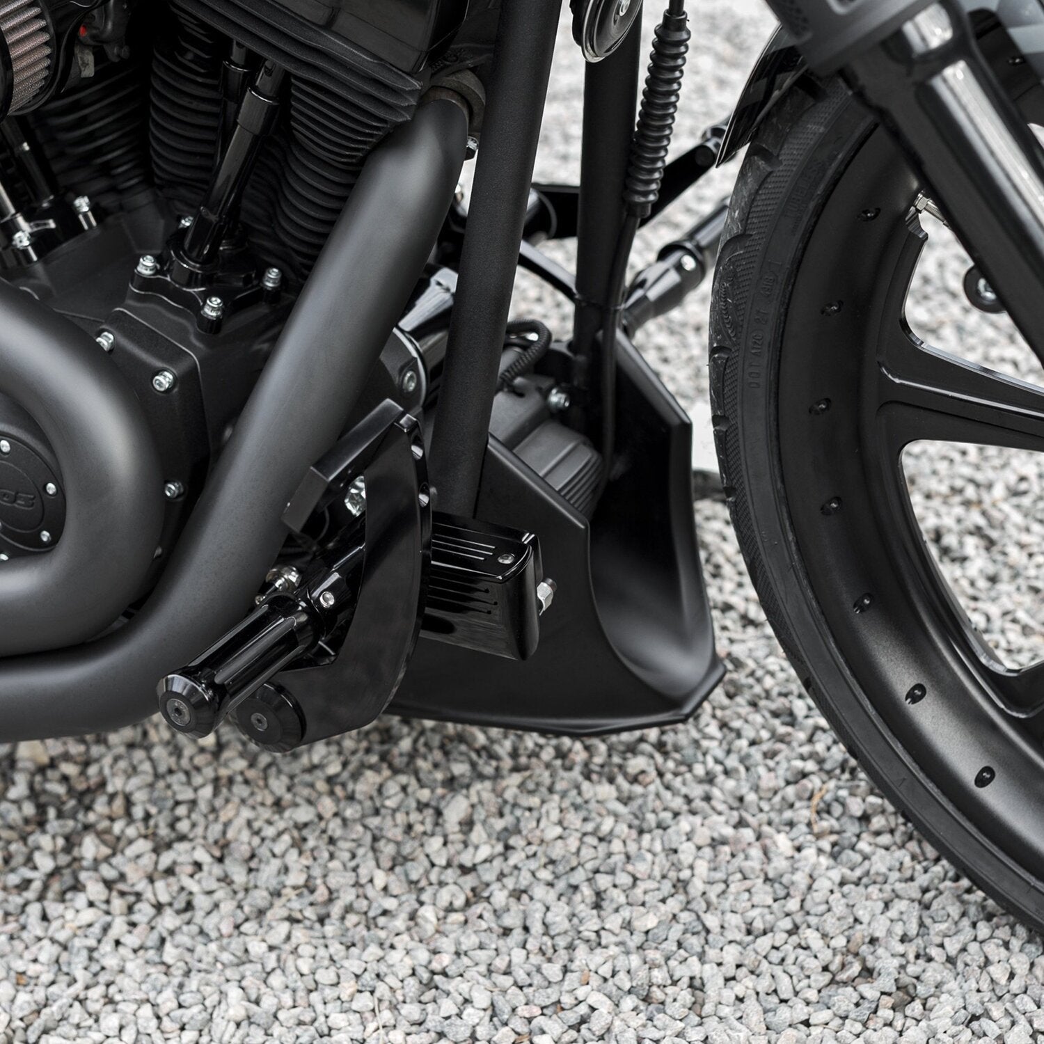 Killer Custom 'Bobbstr' chin spoiler