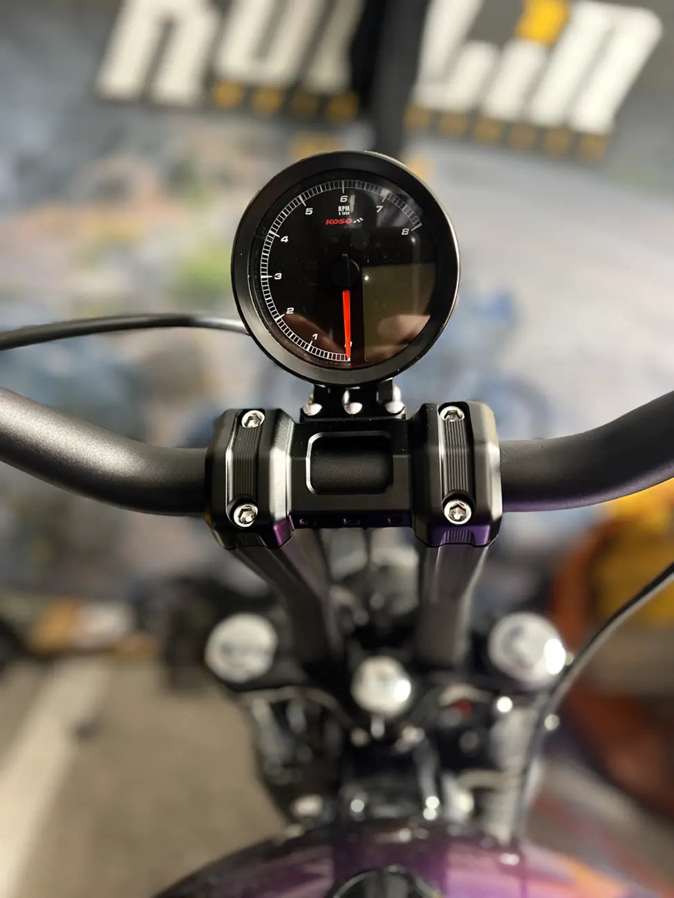 Kodlin USA Ascent Pro 10" Black Pullback Risers for Harley models