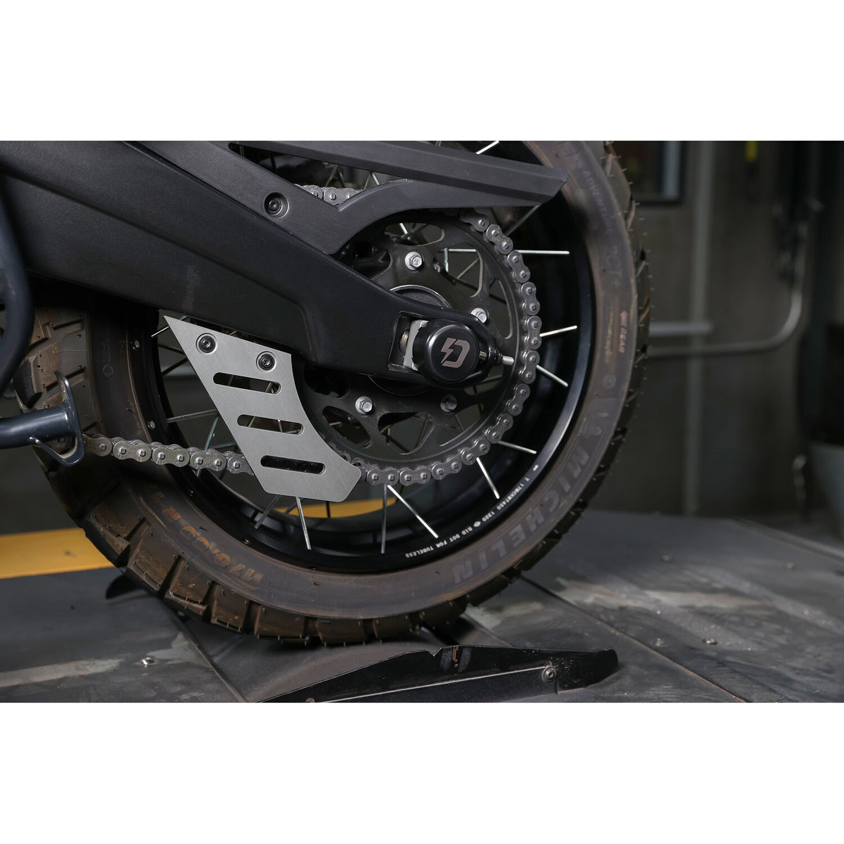 Dynojet axle slider set - Rear - 2 stk