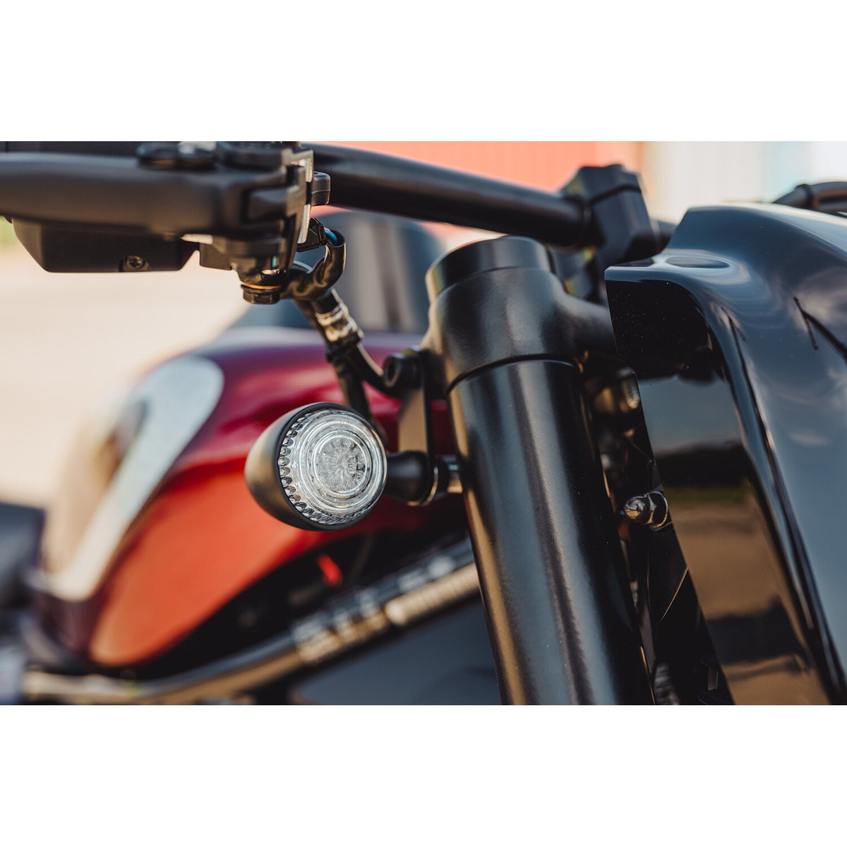Cult-Werk Nightster turn signal bracket set - Front - Black