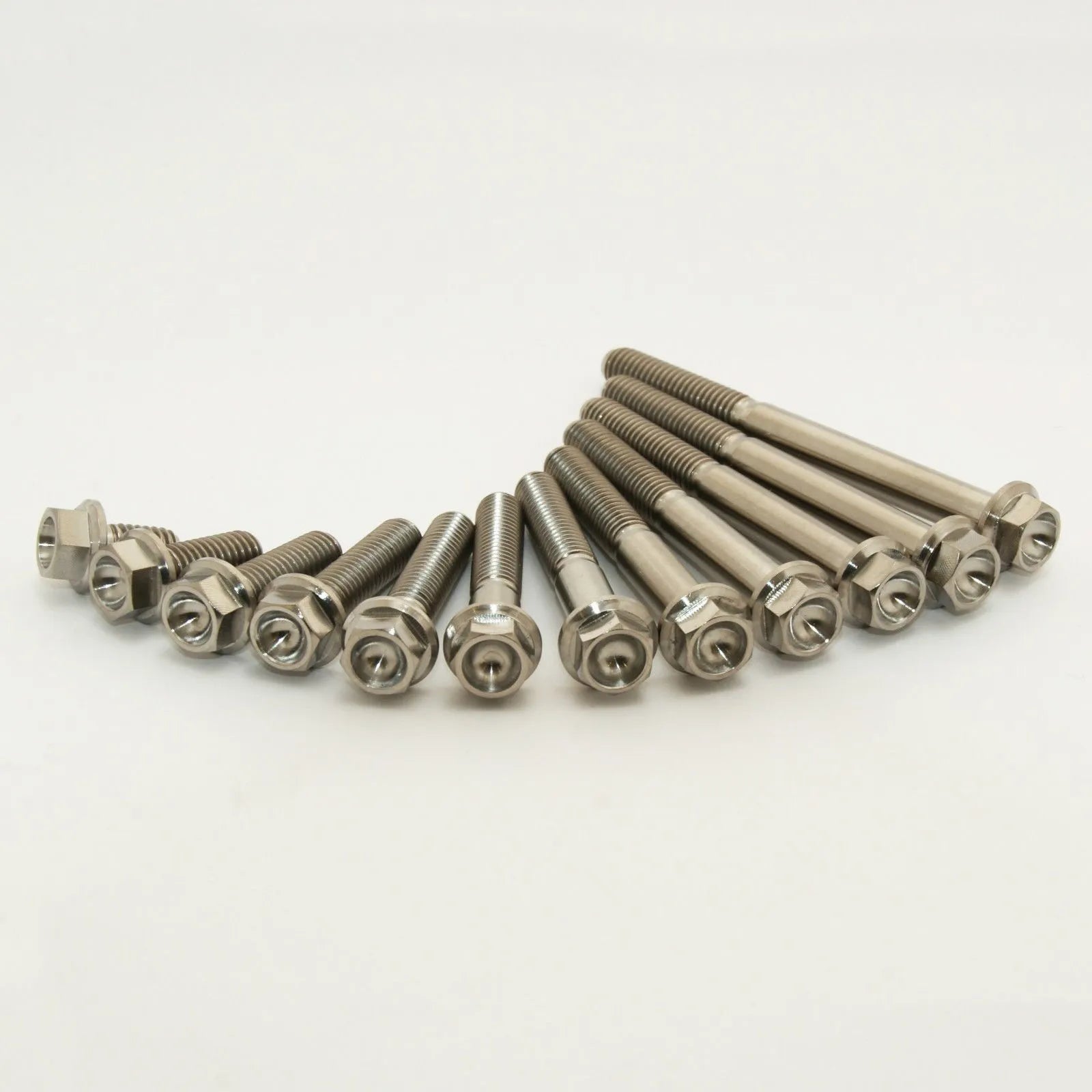 Scar Titanium Screws - M8, 5 Pack