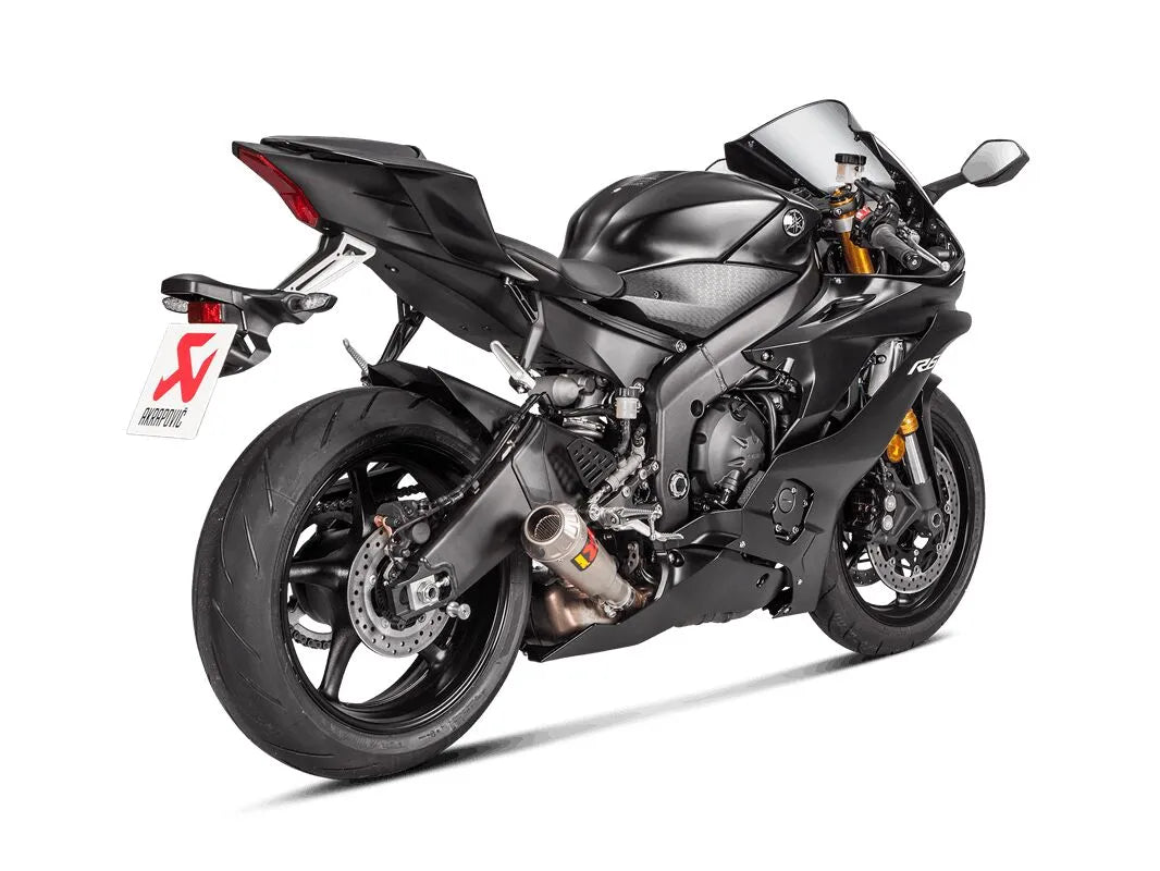 Akrapovic Slip-on Line Lyddæmper Street