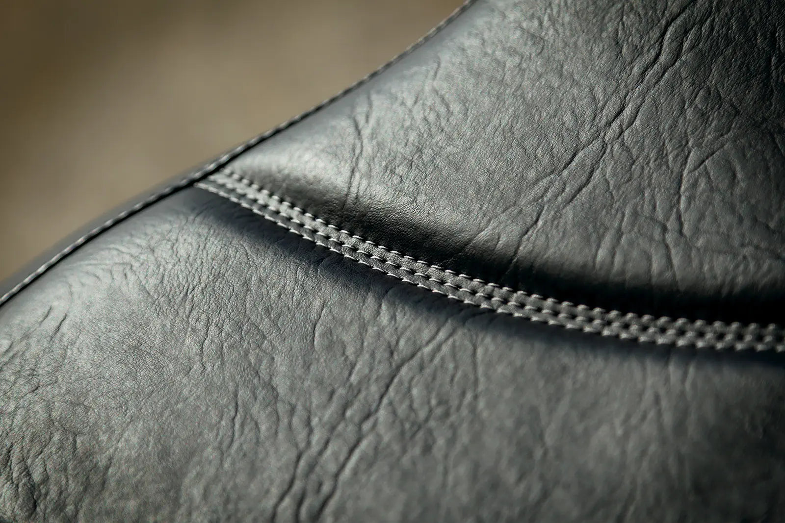 Mustang Mx Tour Solo Seat - For Harley Davidson