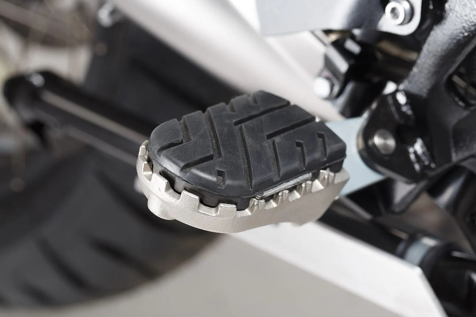 Sw-motech Ion Footrest Kit - Adjustable Comfort