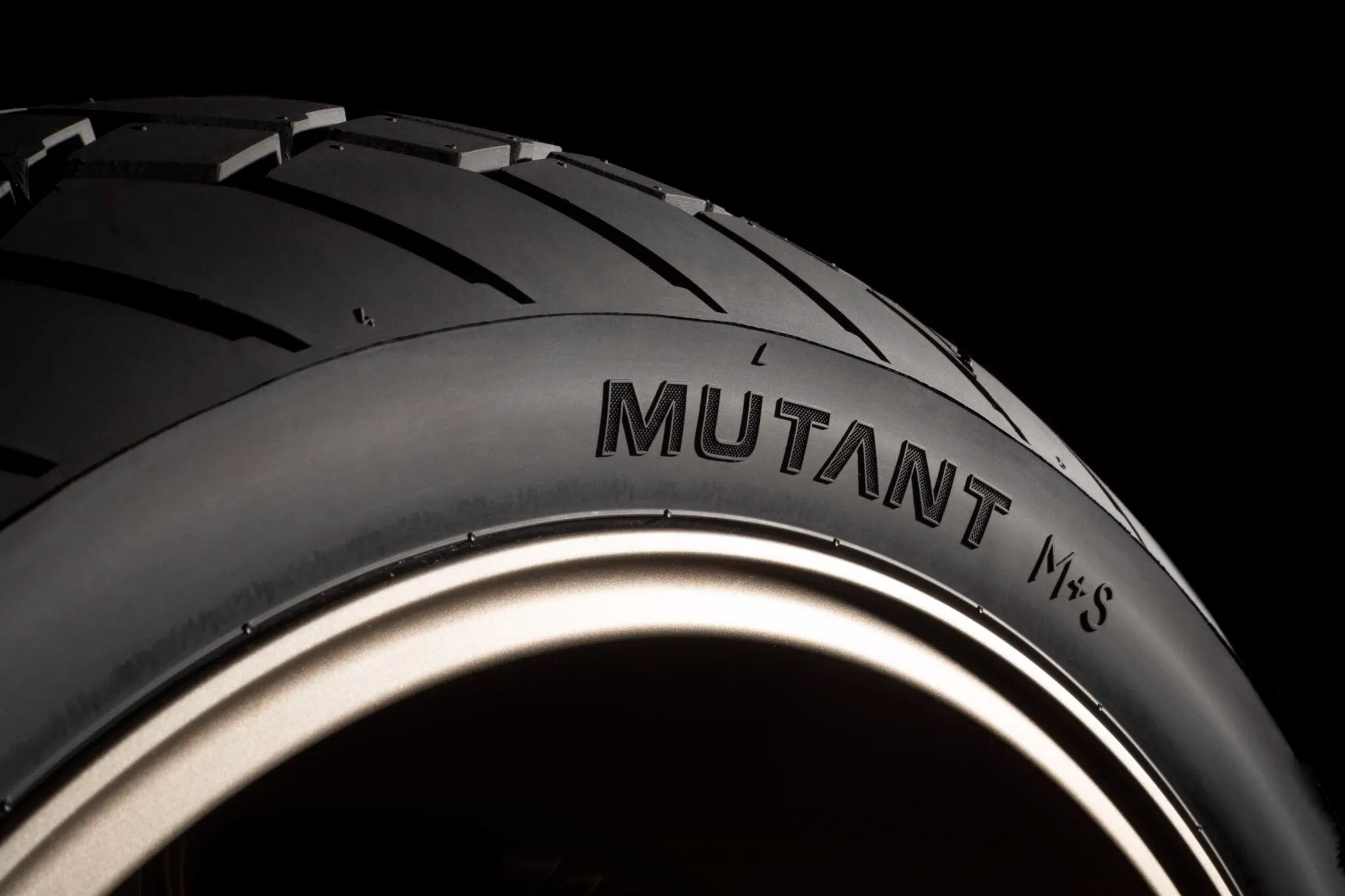 Dunlop Mutant Tire 120/70zr19 Front