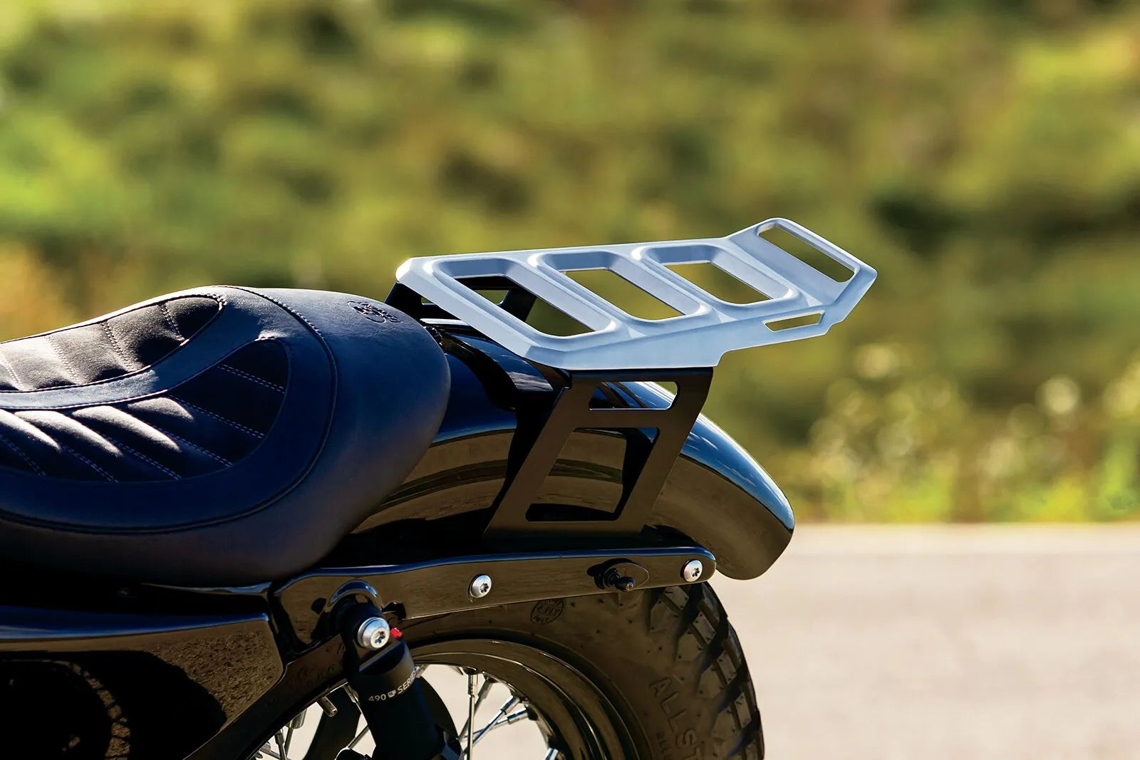 Kuryakyn Dillinger Luggage Rack For Harley-davidson
