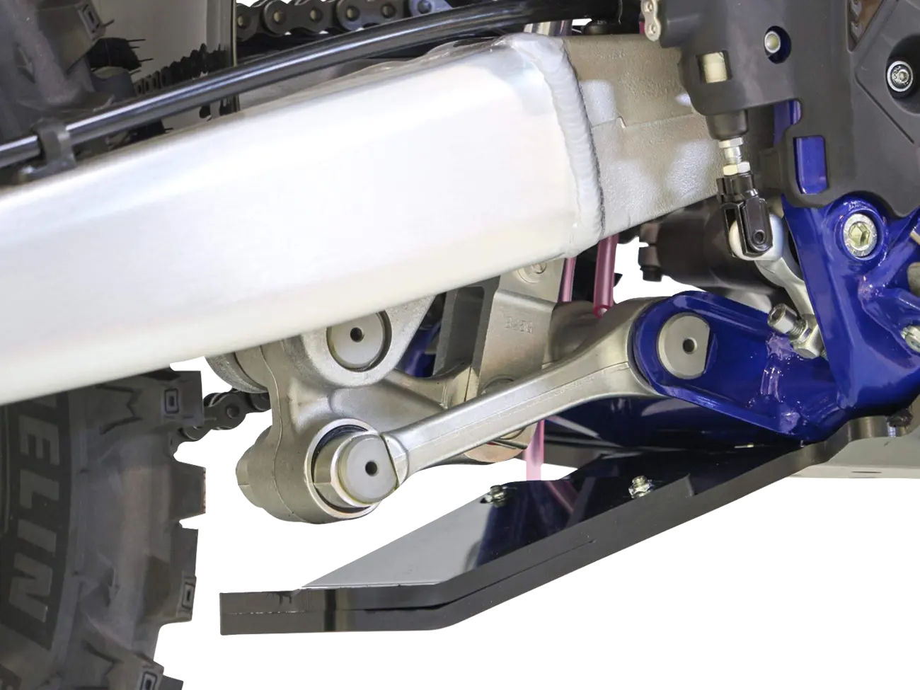 MOOSE OFFROAD HARD-PARTS Xtreme Skid Plate with Linkage Guard
