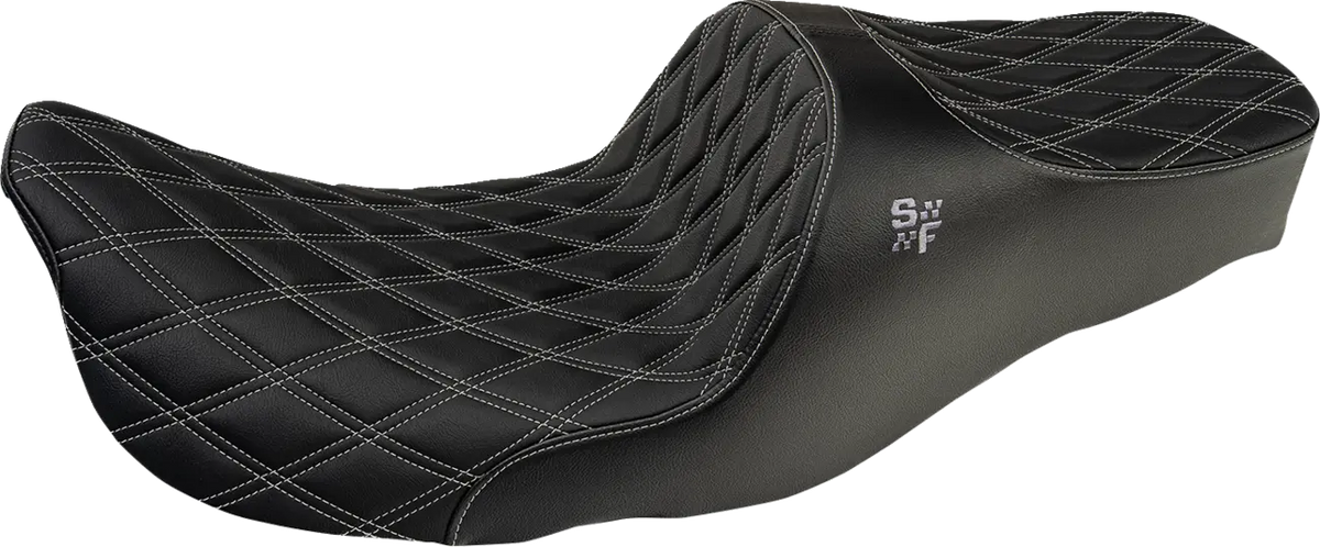 Slyfox Chariot Seat Silver Double Diamond Stitch for FLH FLT
