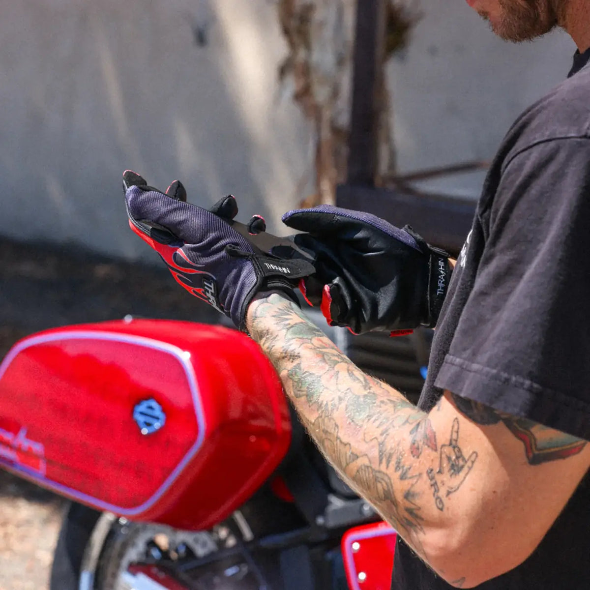 Thrashin Supply Co Stealth Flame Leather Palm Gloves Red