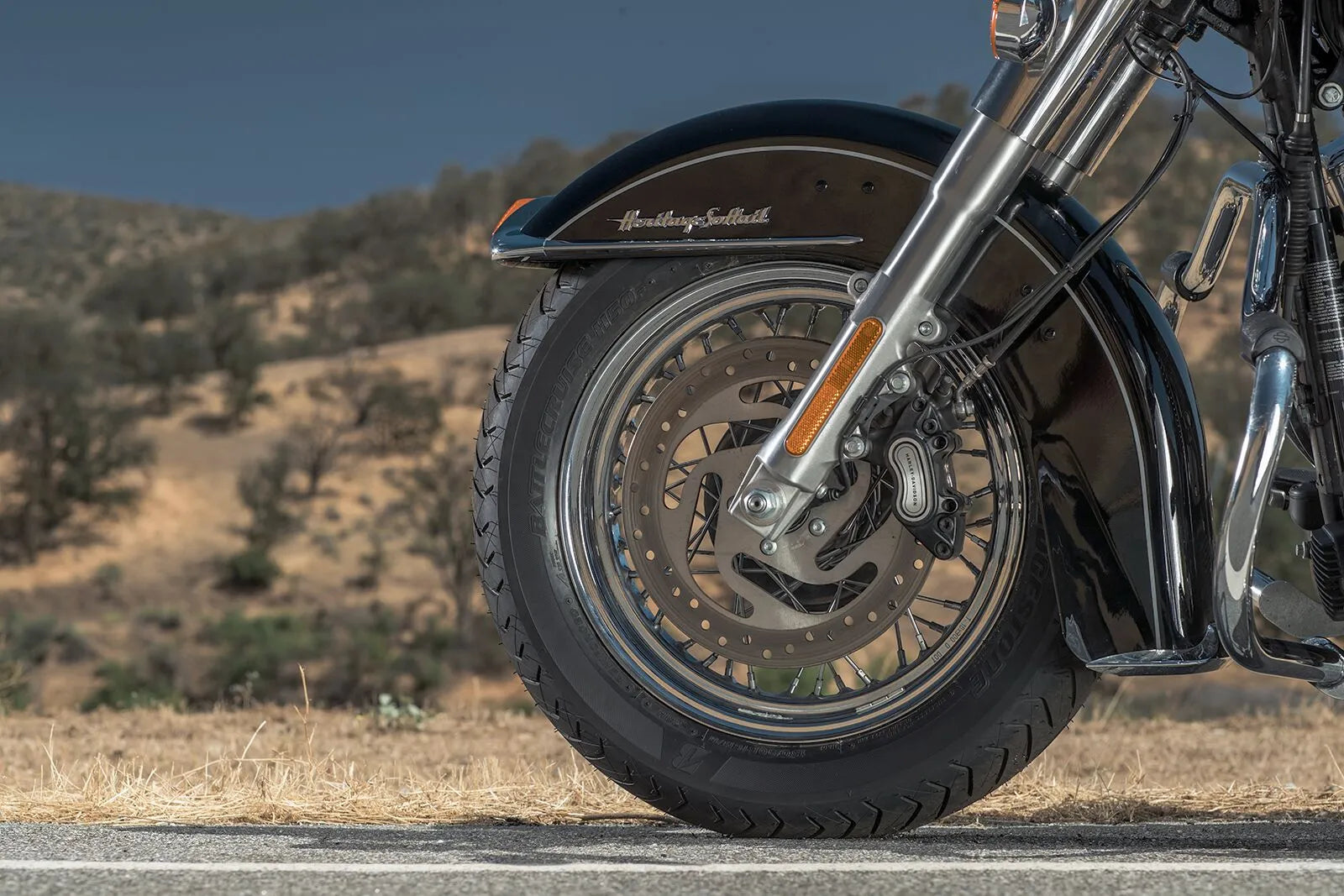 Bridgestone Battlecruise H50 Tire - 130/90b16 Front