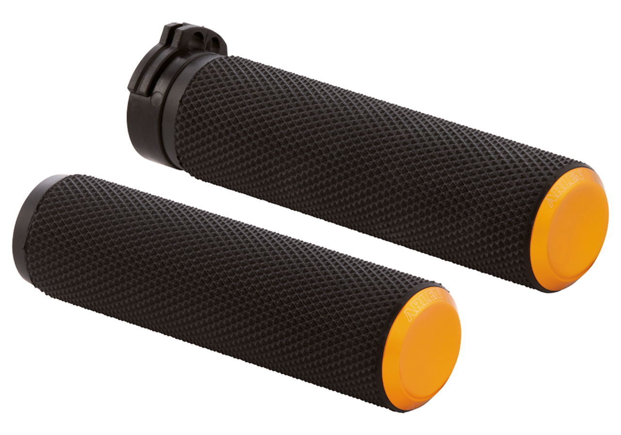 Arlen Ness Knurled Fusion Handlebar Grips