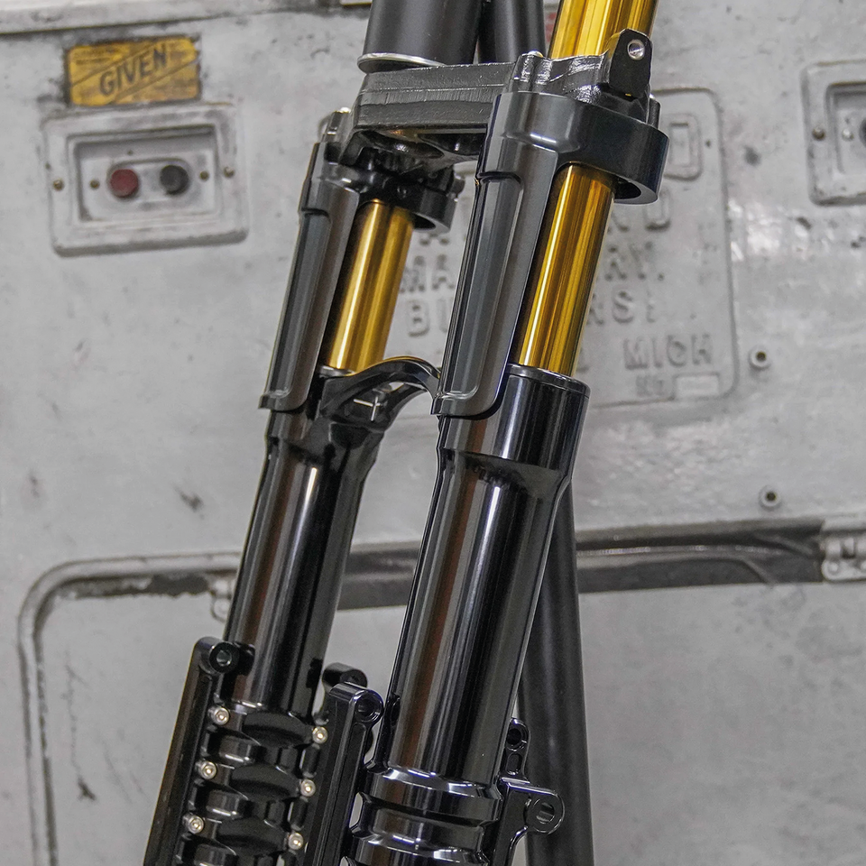 Arlen Ness Method Fork Guards for Touring and Trike – Front Forks
