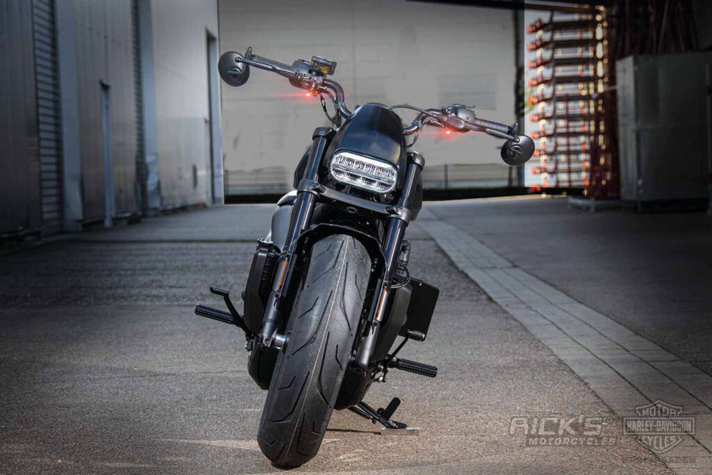 Rick's Handlebar Control Mounted Turn Signals for Sportster S – Electric & Light